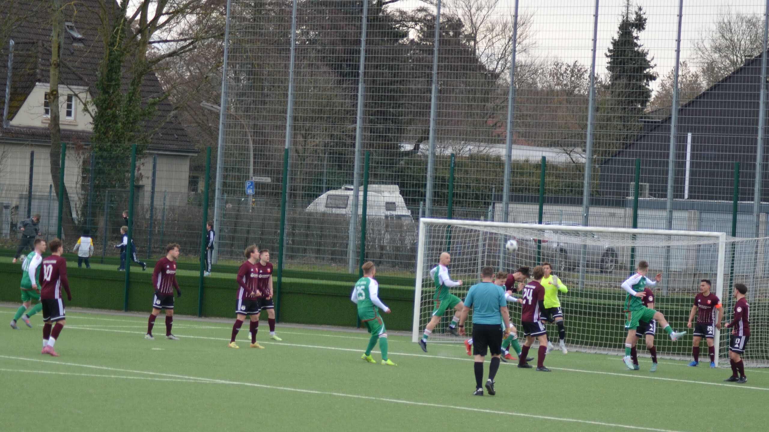 VfB - Westf. Huckarde Spielszene 1, Mannschaft