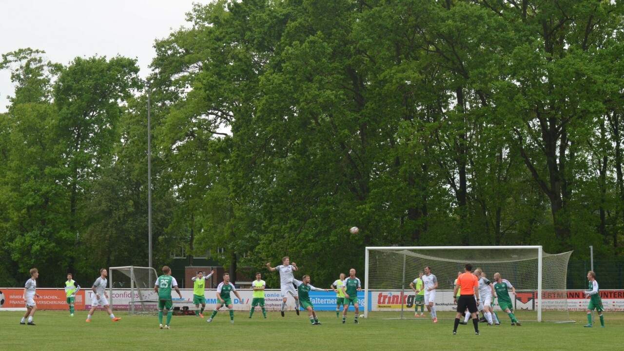 Spielszene 1, Mannschaft