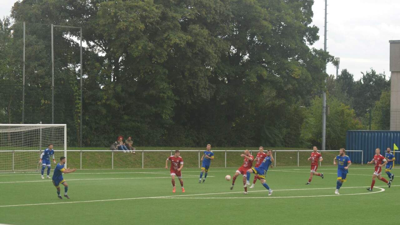 Spielszene 1, Mannschaft